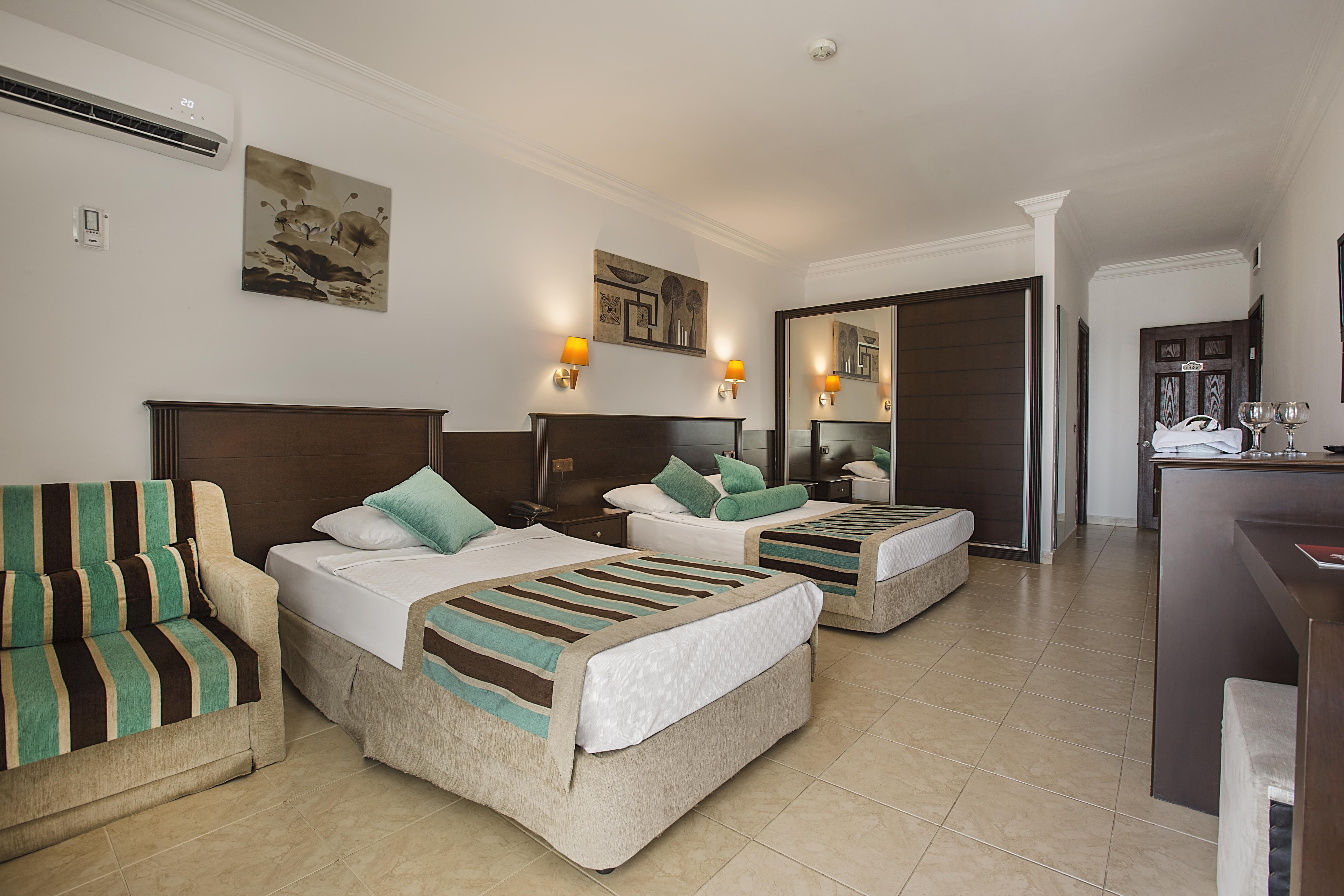 Kleopatra Royal Palm Hotel Alanya Exteriör bild