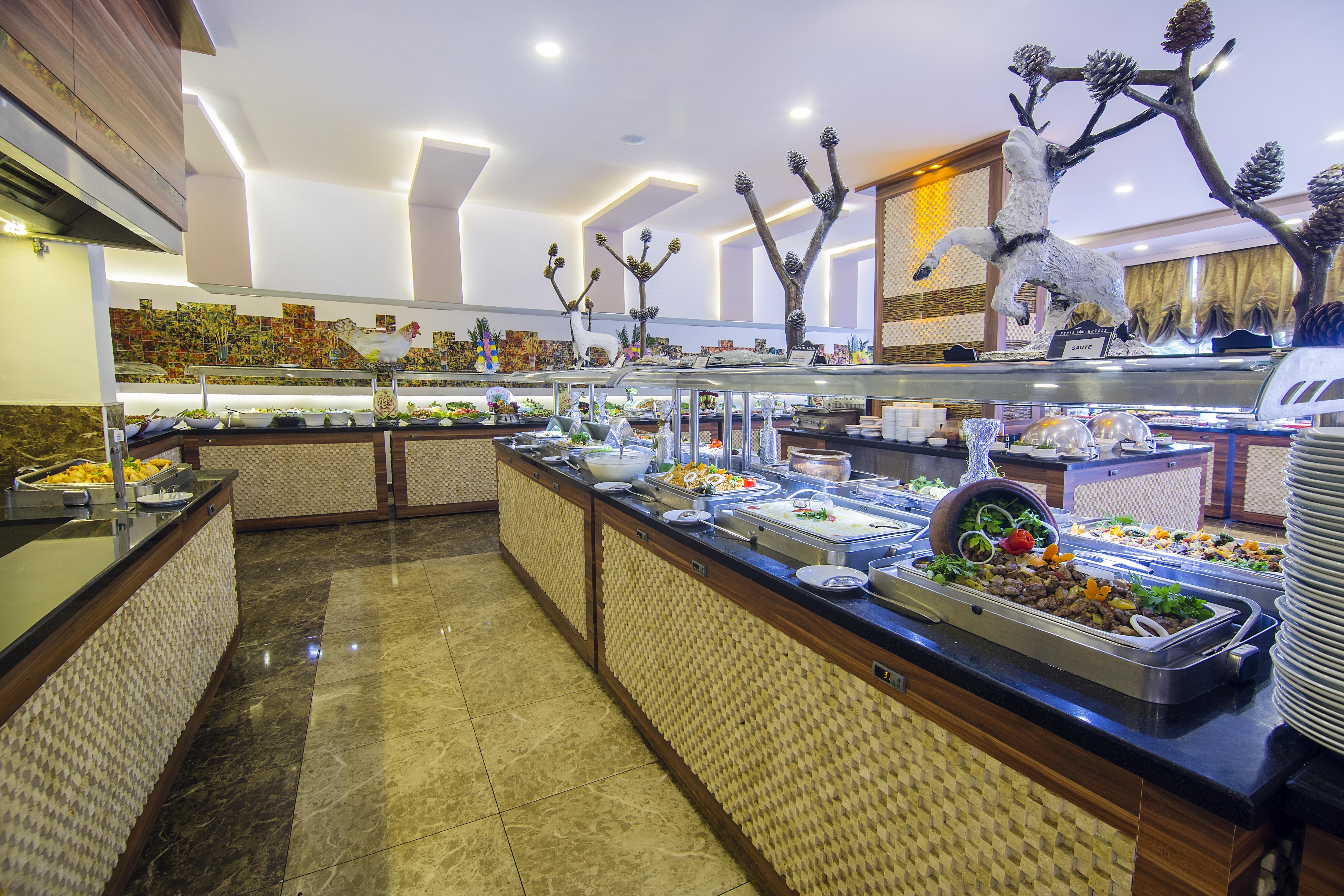 Kleopatra Royal Palm Hotel Alanya Exteriör bild