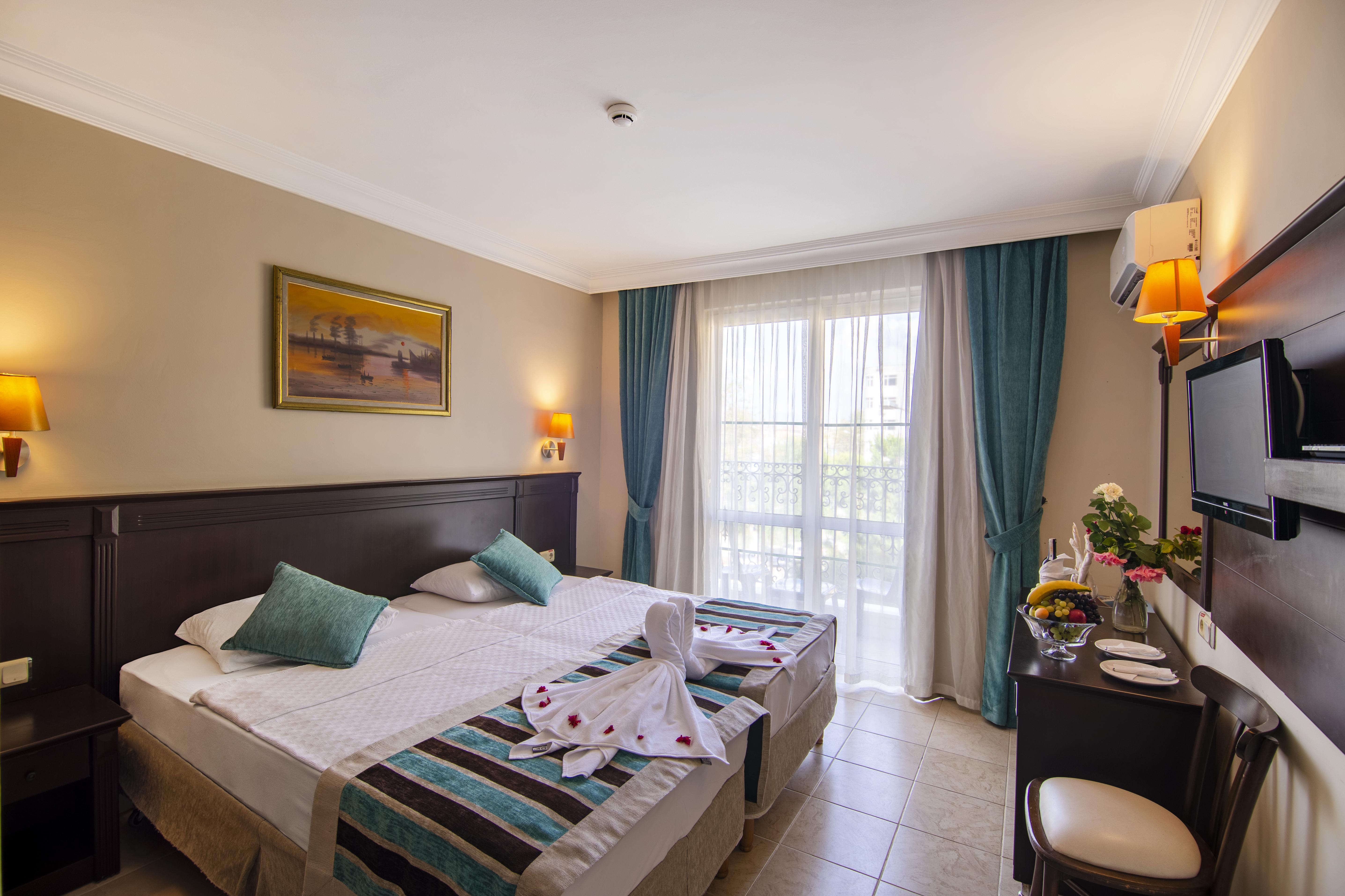 Kleopatra Royal Palm Hotel Alanya Exteriör bild