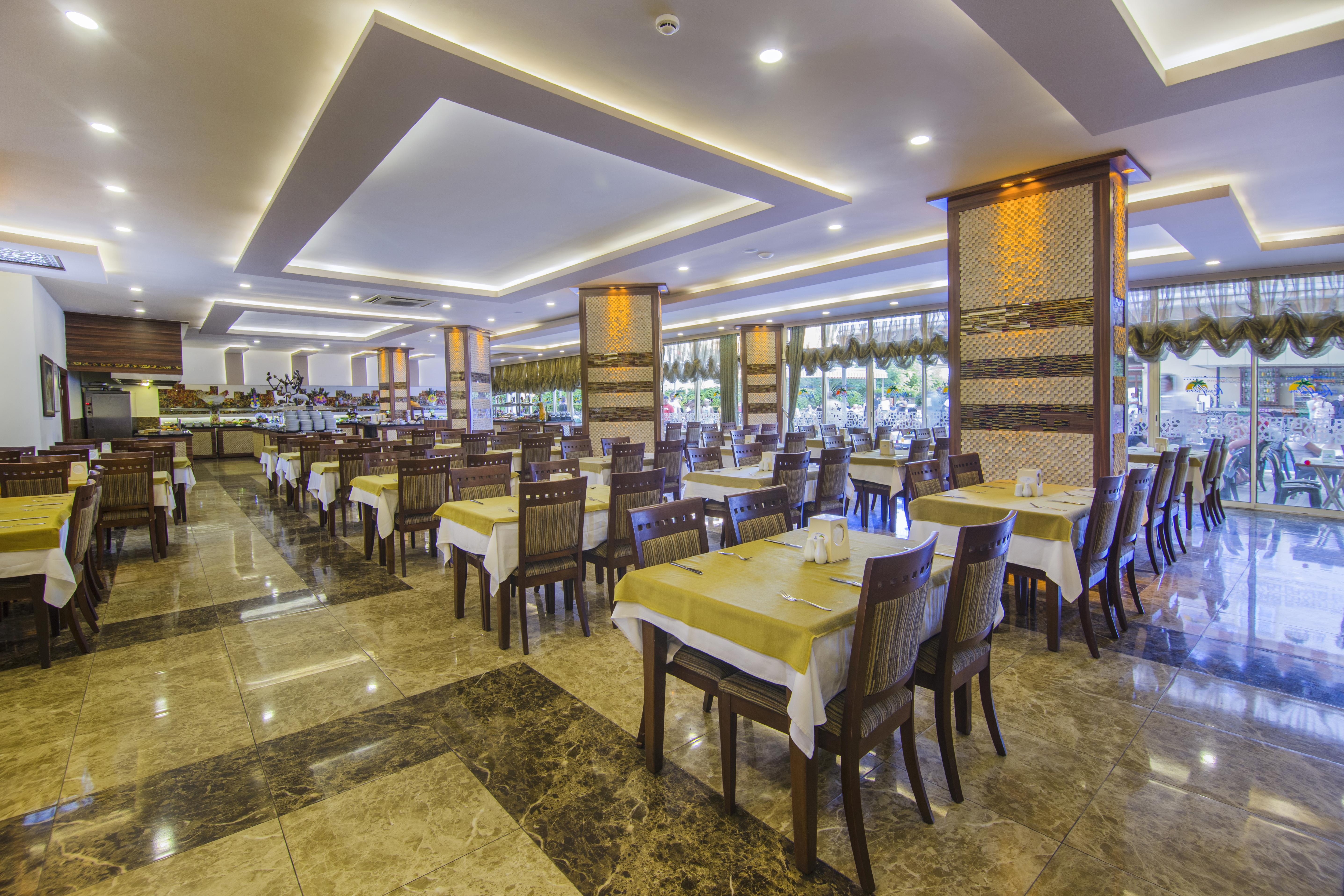 Kleopatra Royal Palm Hotel Alanya Exteriör bild