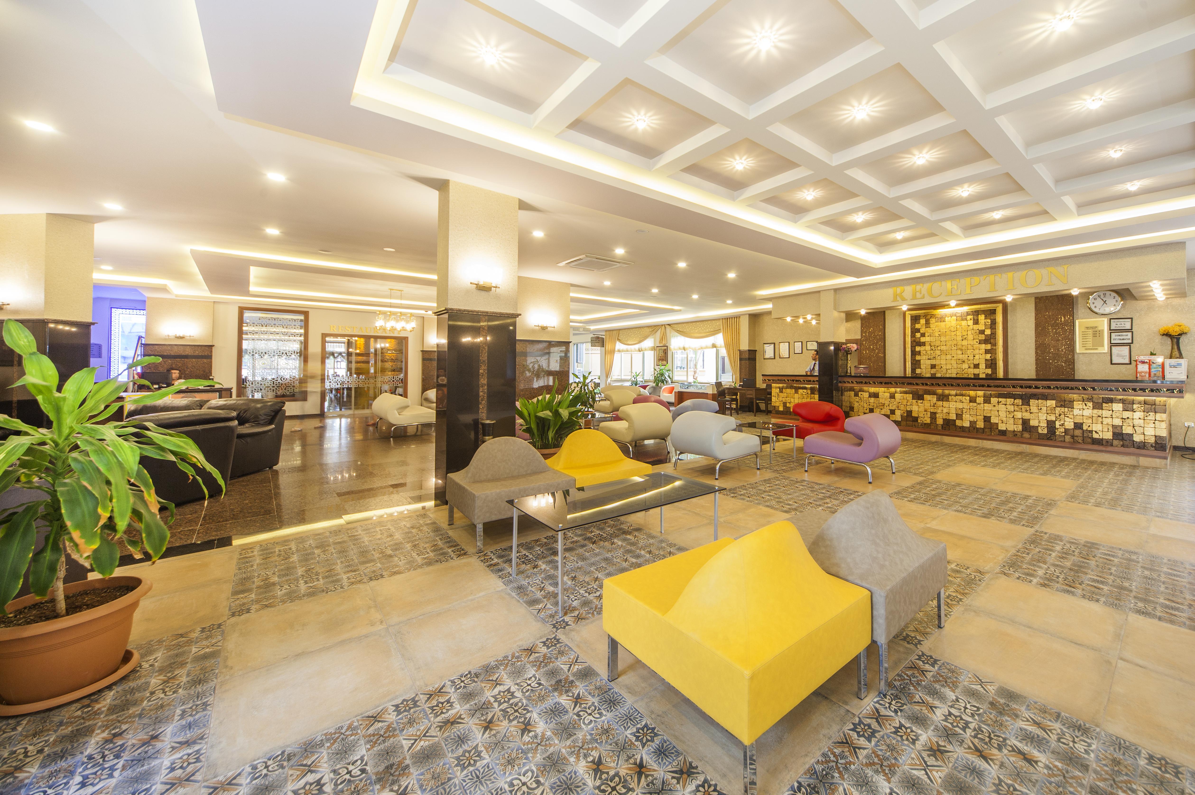 Kleopatra Royal Palm Hotel Alanya Exteriör bild