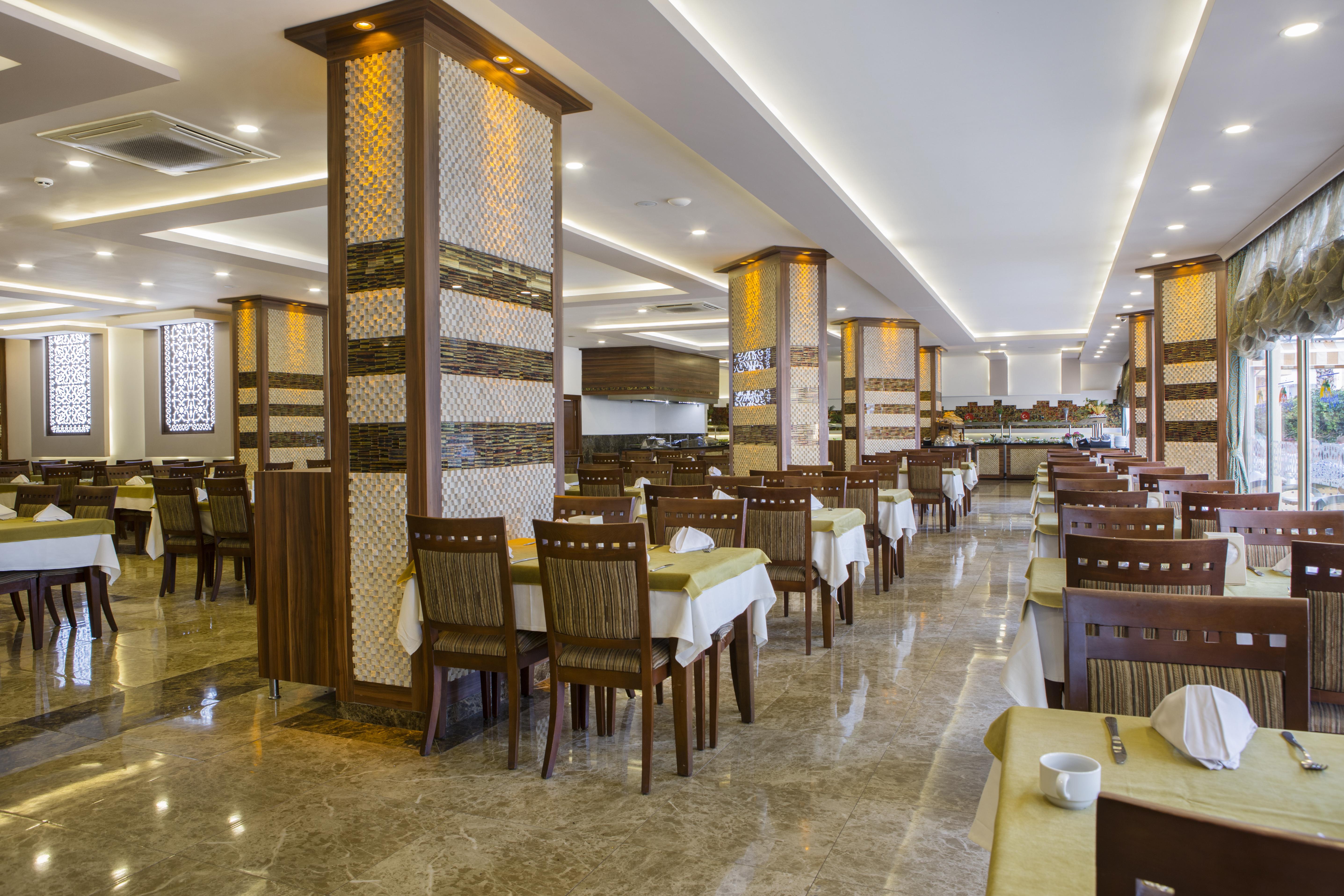 Kleopatra Royal Palm Hotel Alanya Exteriör bild