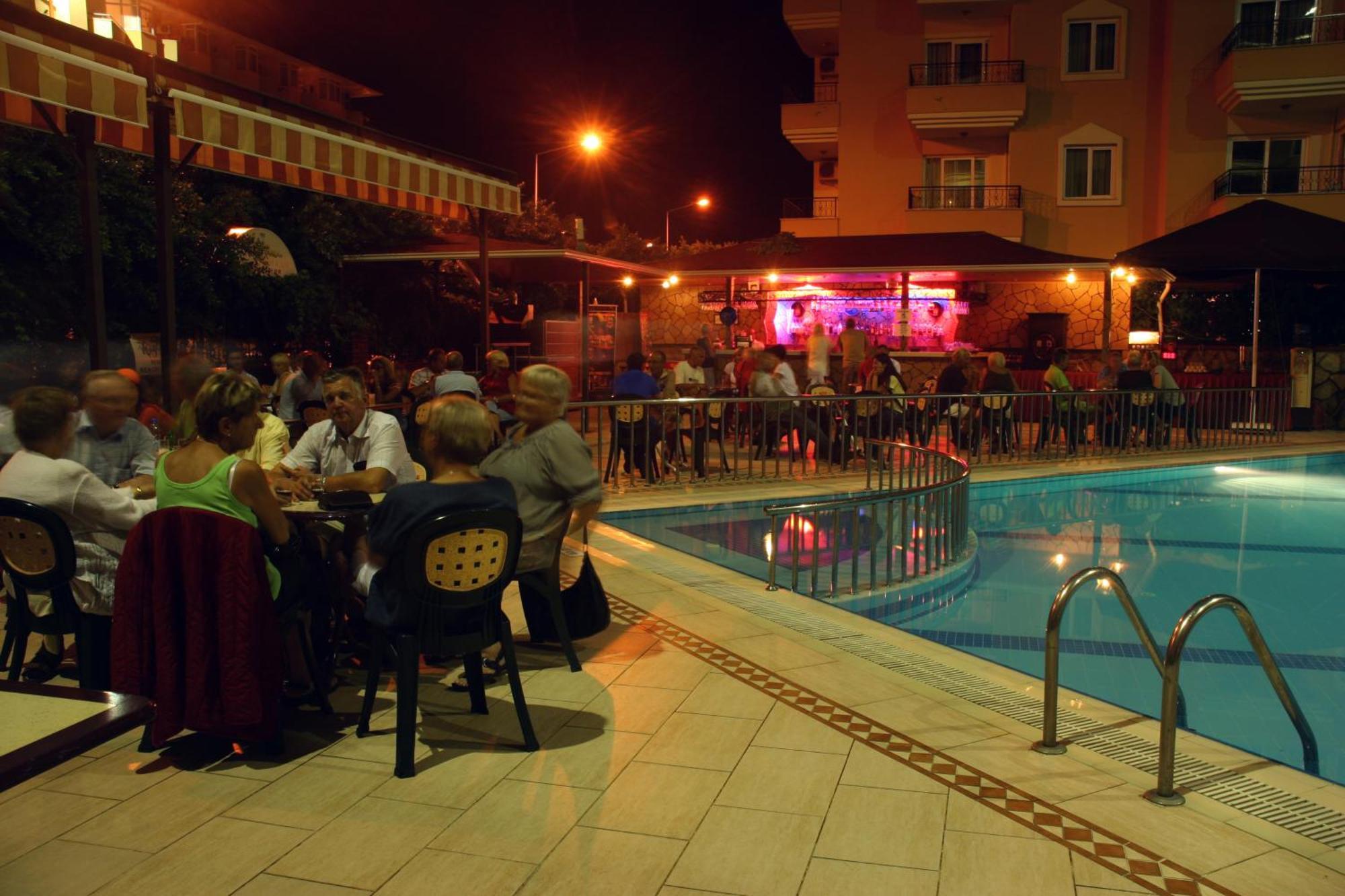 Kleopatra Royal Palm Hotel Alanya Exteriör bild