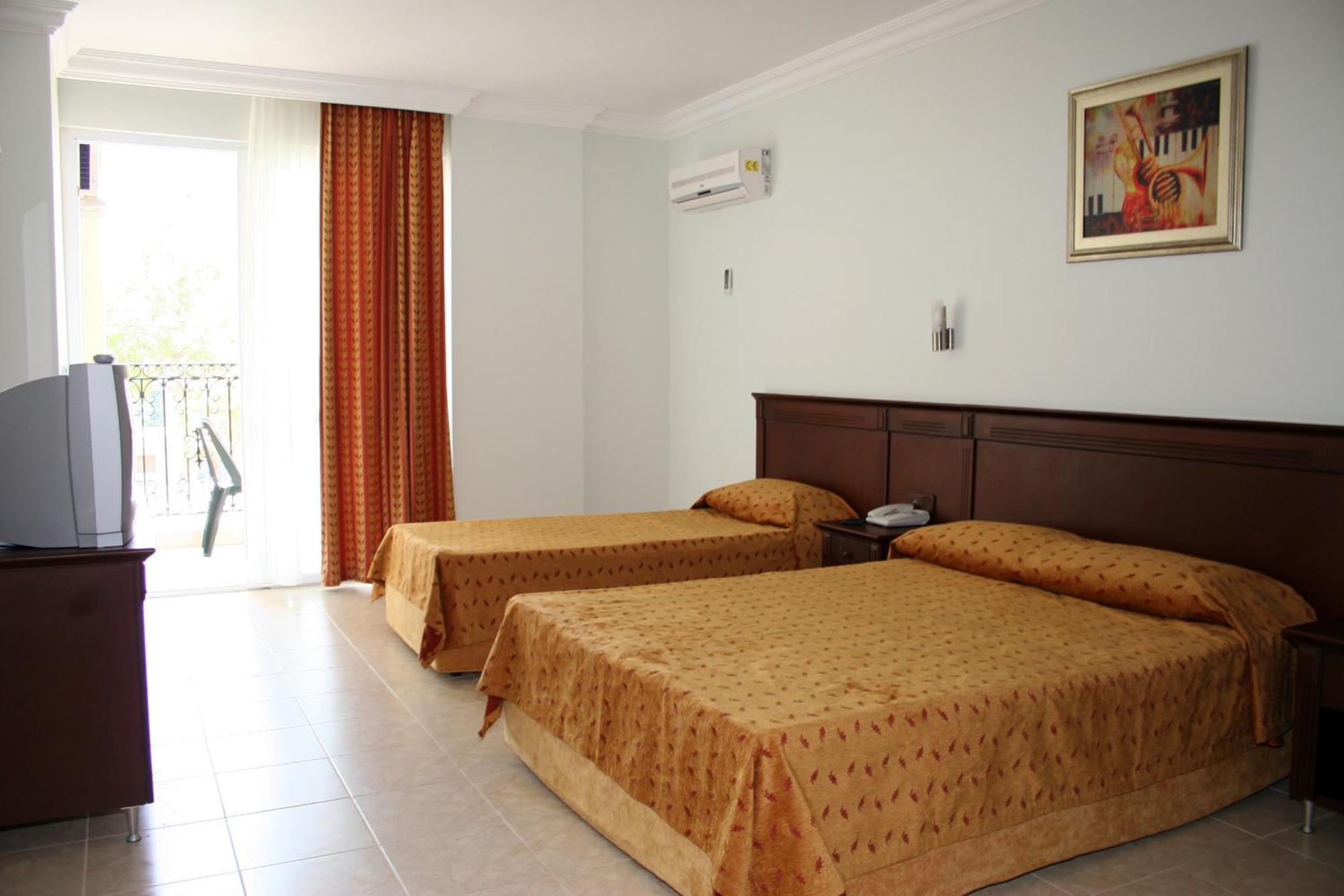 Kleopatra Royal Palm Hotel Alanya Exteriör bild