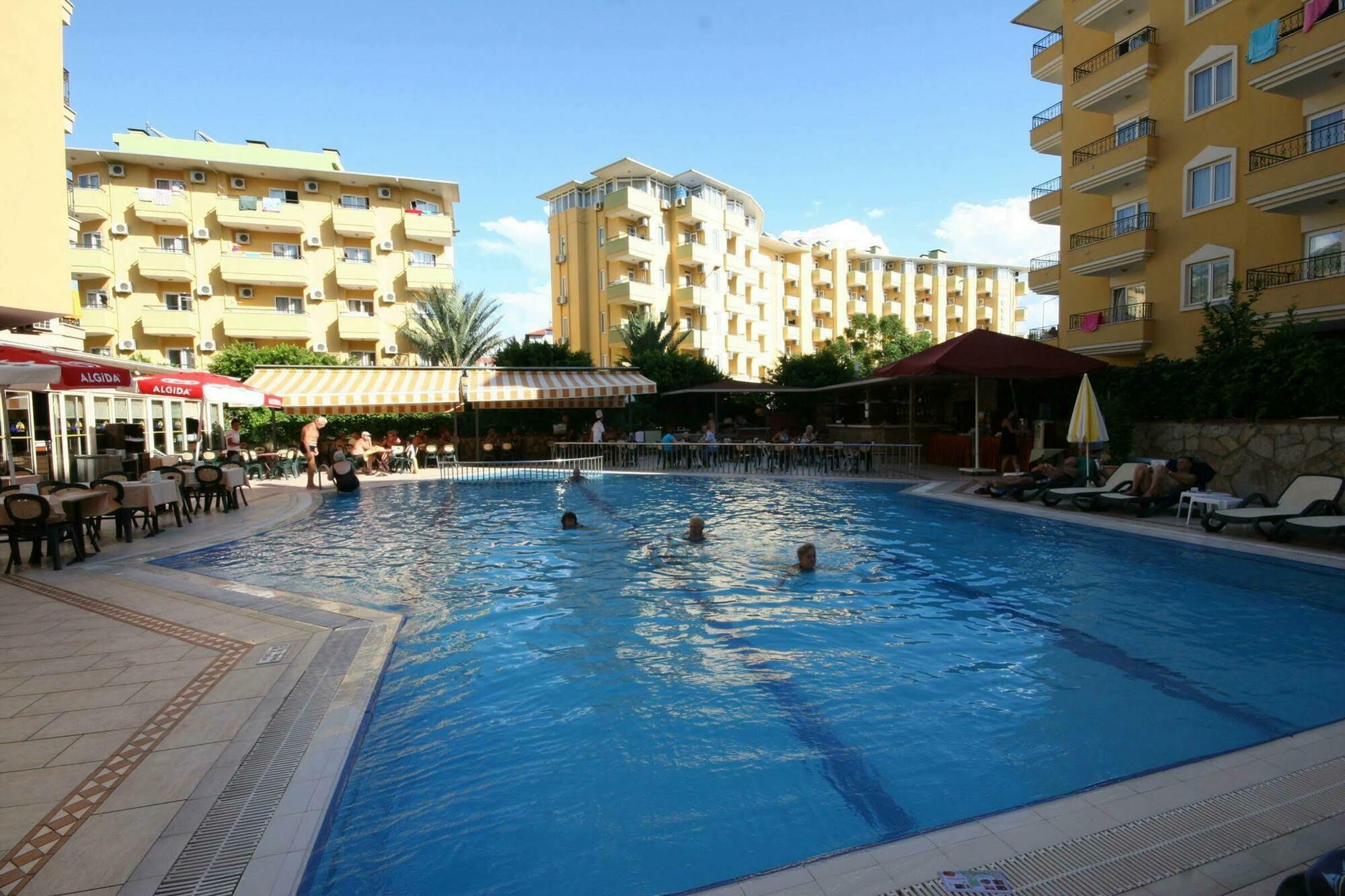 Kleopatra Royal Palm Hotel Alanya Exteriör bild